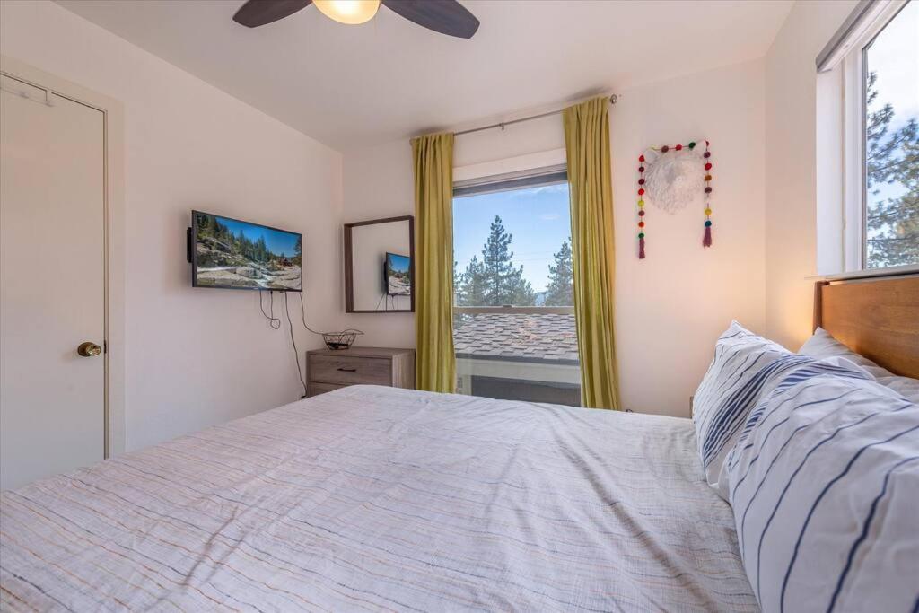 Lake Views, Pet-Friendly Cabin With Hot-Tub In King'S Beach Kings Beach Dış mekan fotoğraf